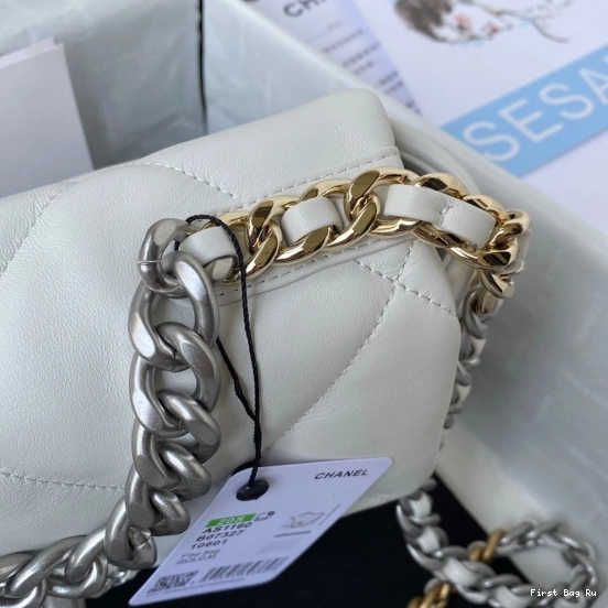 First Bag Ru 19 Handbag-26CM  CHANEL 0804